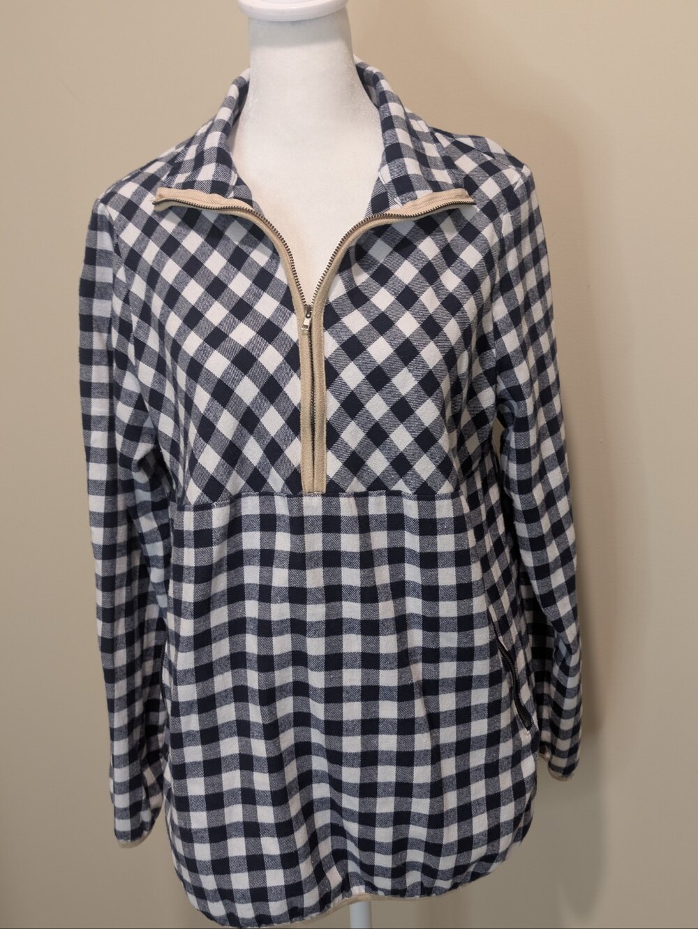 ANDREE BY UNIT Black and White Gingham Quarter Zip Pullover